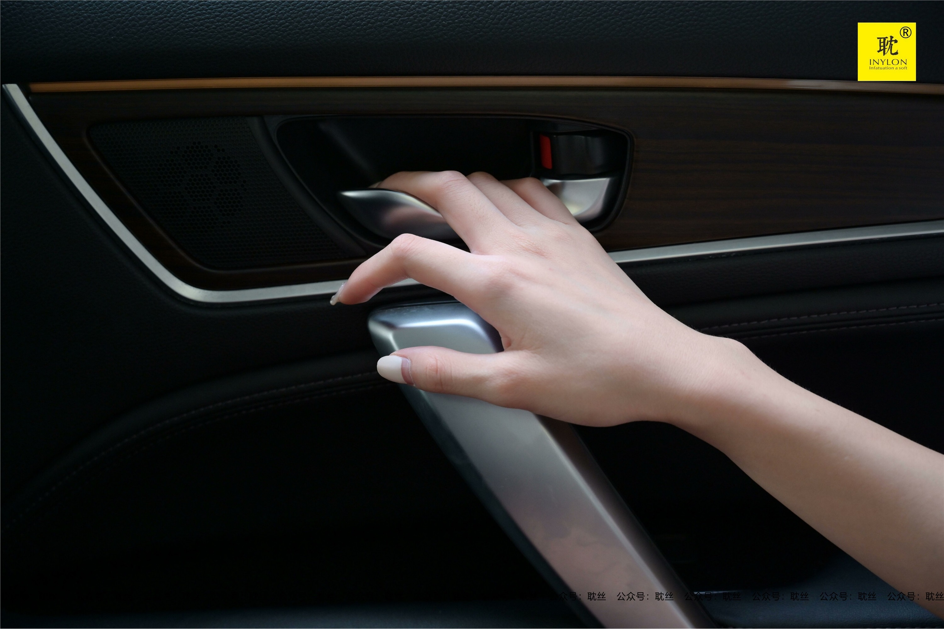 IESS异思趣向  第N种幻想之《一个人下班》③ 丘主管